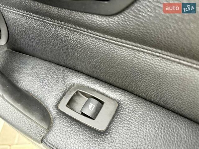 Білий БМВ 3 Серія, об'ємом двигуна 2 л та пробігом 340 тис. км за 8400 $, фото 69 на Automoto.ua