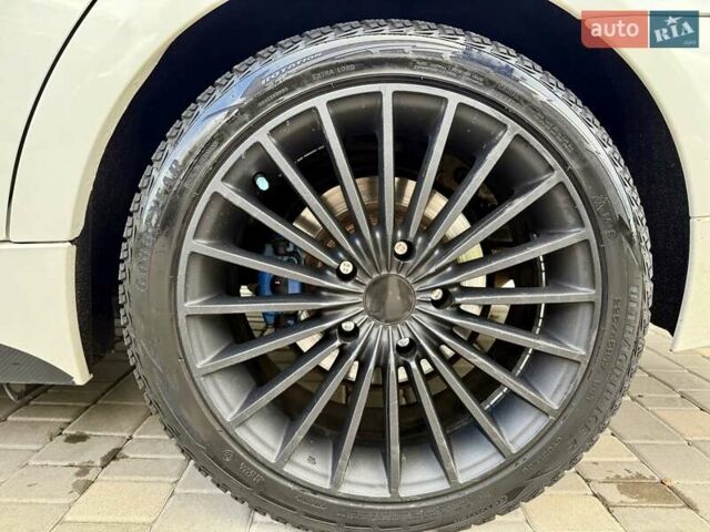 Білий БМВ 3 Серія, об'ємом двигуна 2 л та пробігом 340 тис. км за 8400 $, фото 34 на Automoto.ua