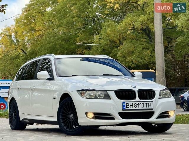 БМВ 3 Серия 2010 в Одессе на Automoto.ua Белый БМВ 3 Серия, объемом двигателя 2 л и пробегом 340 тыс. км за 8400 $, фото 26 на Automoto.ua