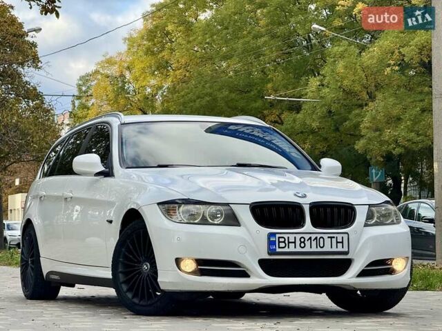 БМВ 3 Серия 2010 в Одессе на Automoto.ua Белый БМВ 3 Серия, объемом двигателя 2 л и пробегом 340 тыс. км за 8400 $, фото 24 на Automoto.ua