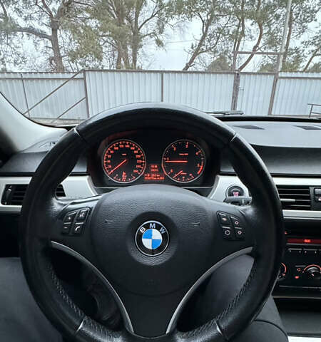 Білий БМВ 3 Серія, об'ємом двигуна 2 л та пробігом 213 тис. км за 8900 $, фото 19 на Automoto.ua