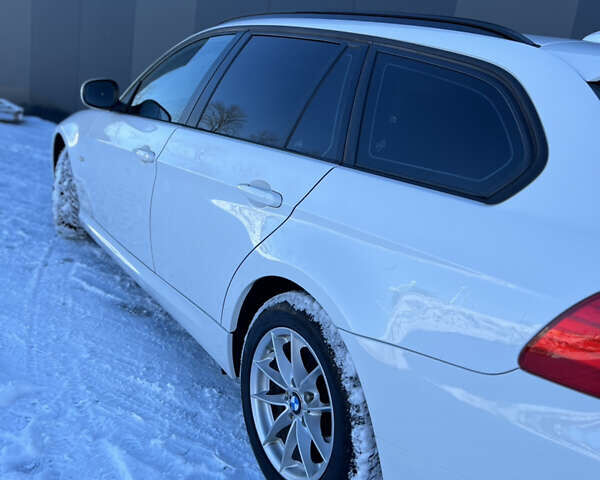 Белый БМВ 3 Серия, объемом двигателя 2 л и пробегом 244 тыс. км за 11199 $, фото 5 на Automoto.ua