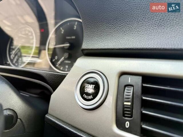 БМВ 3 Серия 2010 в Одессе на Automoto.ua Белый БМВ 3 Серия, объемом двигателя 2 л и пробегом 340 тыс. км за 8400 $, фото 57 на Automoto.ua