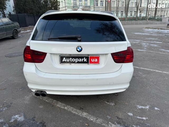Белый БМВ 3 Серия, объемом двигателя 2 л и пробегом 340 тыс. км за 9290 $, фото 5 на Automoto.ua