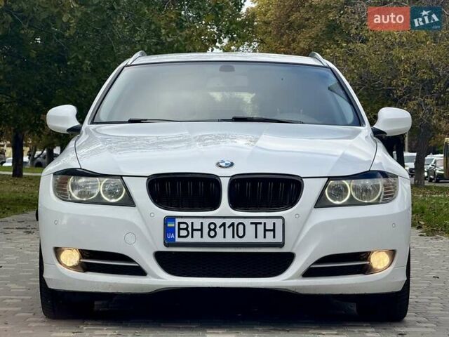 Білий БМВ 3 Серія, об'ємом двигуна 2 л та пробігом 340 тис. км за 8400 $, фото 1 на Automoto.ua