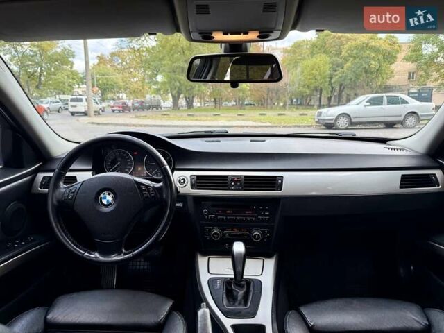 БМВ 3 Серия 2010 в Одессе на Automoto.ua Белый БМВ 3 Серия, объемом двигателя 2 л и пробегом 340 тыс. км за 8400 $, фото 76 на Automoto.ua