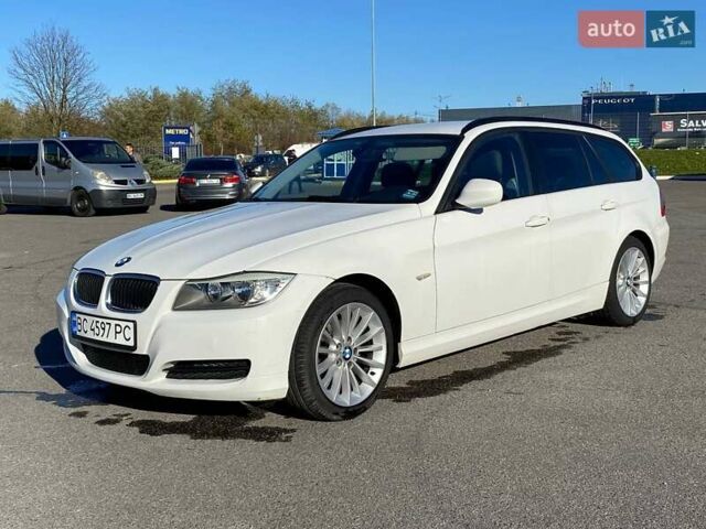 Белый БМВ 3 Серия, объемом двигателя 2 л и пробегом 270 тыс. км за 10000 $, фото 3 на Automoto.ua