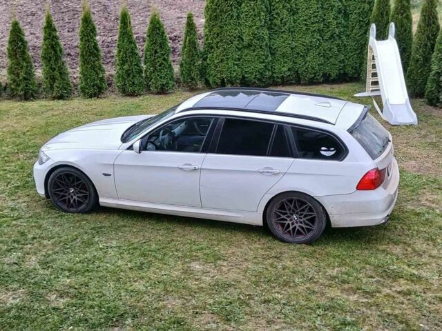 Белый БМВ 3 Серия, объемом двигателя 2 л и пробегом 423 тыс. км за 7000 $, фото 1 на Automoto.ua