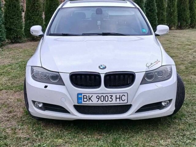 Белый БМВ 3 Серия, объемом двигателя 2 л и пробегом 423 тыс. км за 7000 $, фото 4 на Automoto.ua