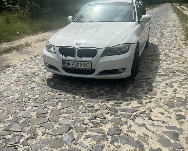 Белый БМВ 3 Серия, объемом двигателя 2 л и пробегом 240 тыс. км за 9350 $, фото 12 на Automoto.ua