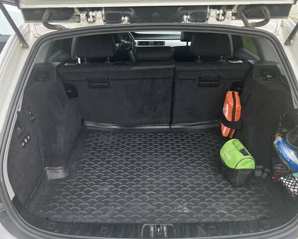 Белый БМВ 3 Серия, объемом двигателя 2 л и пробегом 240 тыс. км за 9350 $, фото 14 на Automoto.ua