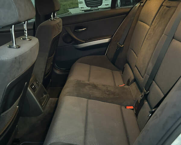 Белый БМВ 3 Серия, объемом двигателя 2 л и пробегом 226 тыс. км за 12500 $, фото 23 на Automoto.ua