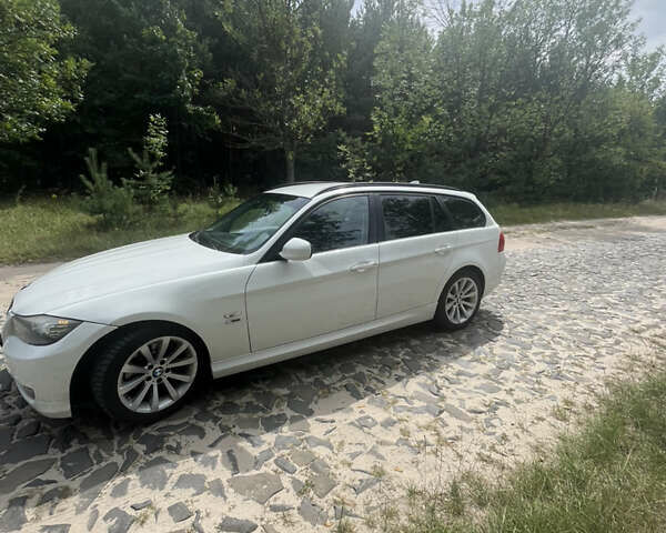 Белый БМВ 3 Серия, объемом двигателя 2 л и пробегом 240 тыс. км за 9350 $, фото 10 на Automoto.ua