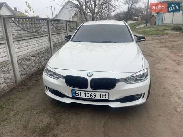 Белый БМВ 3 Серия, объемом двигателя 2 л и пробегом 217 тыс. км за 15000 $, фото 7 на Automoto.ua