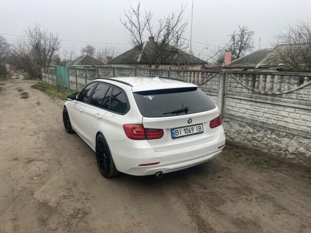 Білий БМВ 3 Серія, об'ємом двигуна 2 л та пробігом 217 тис. км за 15000 $, фото 1 на Automoto.ua