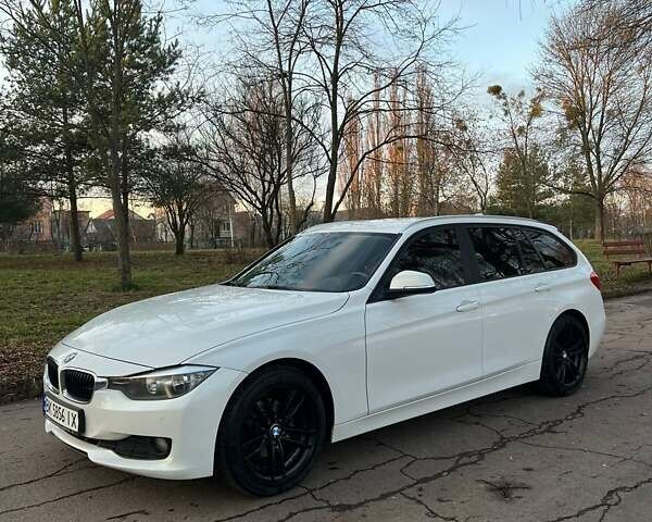 Білий БМВ 3 Серія, об'ємом двигуна 2 л та пробігом 241 тис. км за 12450 $, фото 7 на Automoto.ua