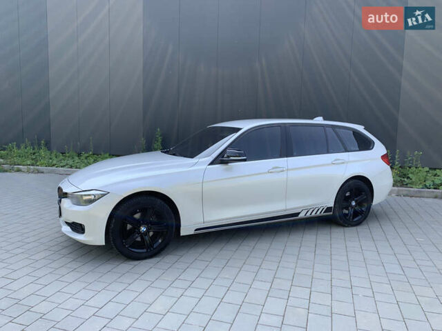 Белый БМВ 3 Серия, объемом двигателя 2 л и пробегом 267 тыс. км за 12000 $, фото 5 на Automoto.ua