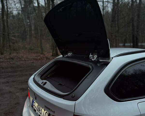 Белый БМВ 3 Серия, объемом двигателя 2 л и пробегом 212 тыс. км за 16400 $, фото 29 на Automoto.ua