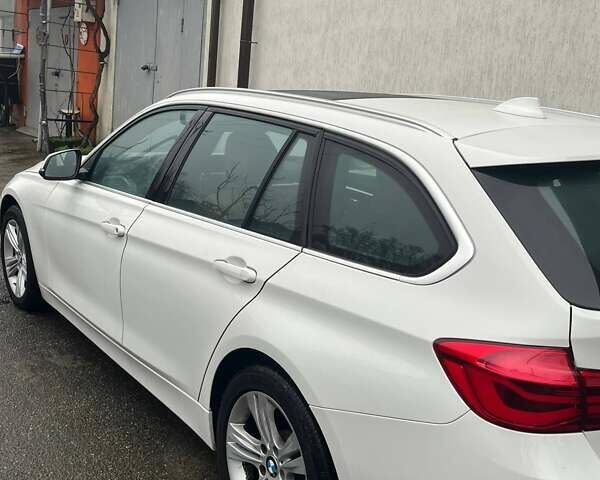 Білий БМВ 3 Серія, об'ємом двигуна 2 л та пробігом 213 тис. км за 15000 $, фото 3 на Automoto.ua