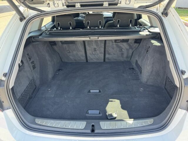 Белый БМВ 3 Серия, объемом двигателя 2 л и пробегом 296 тыс. км за 13700 $, фото 11 на Automoto.ua