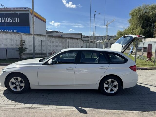 Белый БМВ 3 Серия, объемом двигателя 2 л и пробегом 296 тыс. км за 13700 $, фото 3 на Automoto.ua
