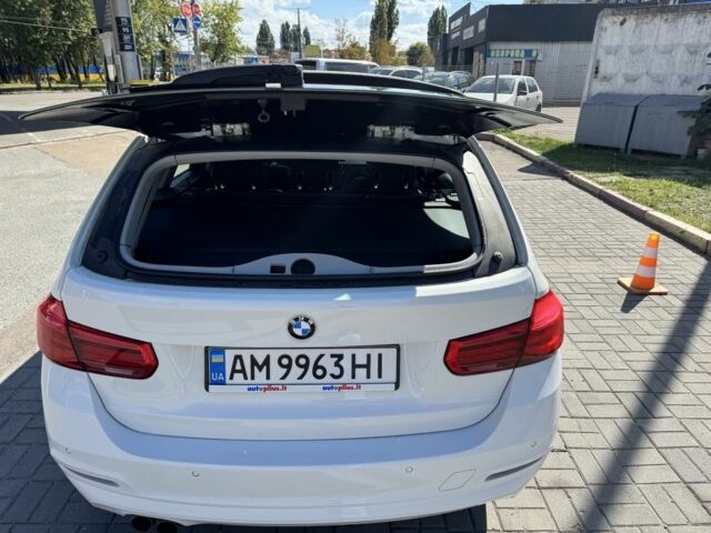 Белый БМВ 3 Серия, объемом двигателя 2 л и пробегом 296 тыс. км за 13700 $, фото 4 на Automoto.ua