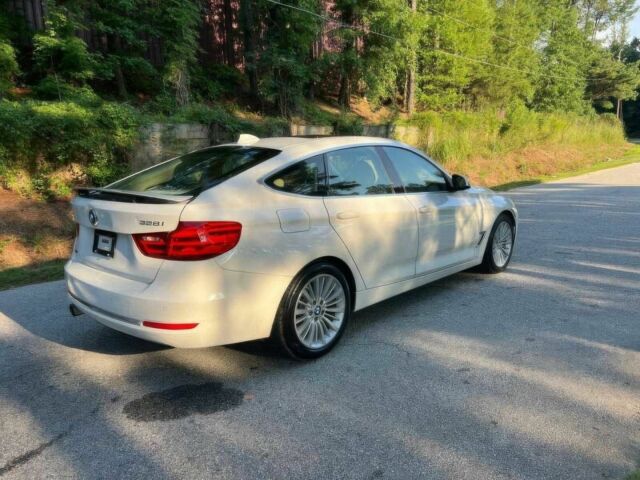 Білий БМВ 3 Серія, об'ємом двигуна 2 л та пробігом 78 тис. км за 8500 $, фото 6 на Automoto.ua