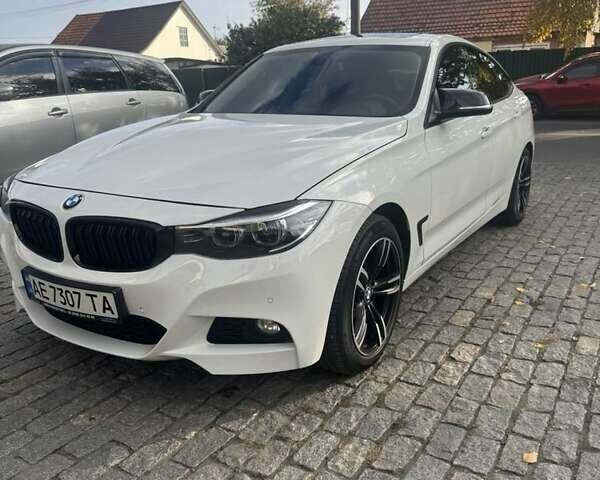 Белый БМВ 3 Серия, объемом двигателя 2 л и пробегом 138 тыс. км за 17799 $, фото 12 на Automoto.ua