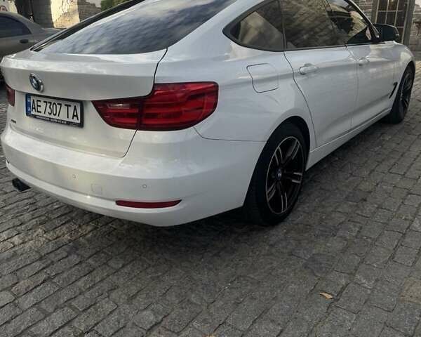 Белый БМВ 3 Серия, объемом двигателя 2 л и пробегом 138 тыс. км за 17799 $, фото 3 на Automoto.ua