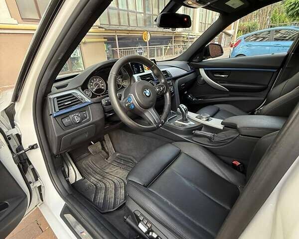 Белый БМВ 3 Серия, объемом двигателя 2 л и пробегом 256 тыс. км за 19999 $, фото 10 на Automoto.ua