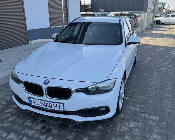 Белый БМВ 3 Серия, объемом двигателя 2 л и пробегом 286 тыс. км за 15000 $, фото 2 на Automoto.ua