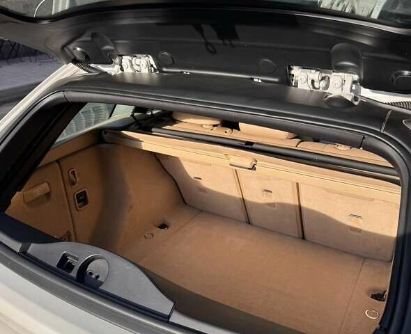 Белый БМВ 3 Серия, объемом двигателя 2 л и пробегом 150 тыс. км за 21900 $, фото 5 на Automoto.ua