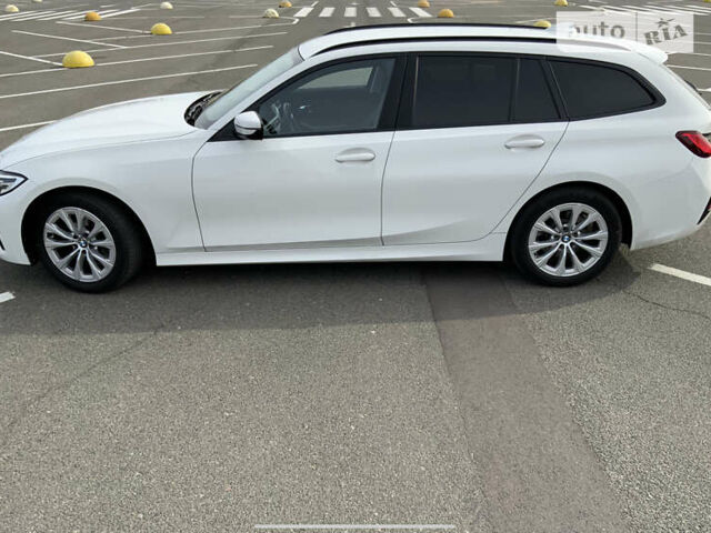 Білий БМВ 3 Серія, об'ємом двигуна 2 л та пробігом 140 тис. км за 25750 $, фото 2 на Automoto.ua