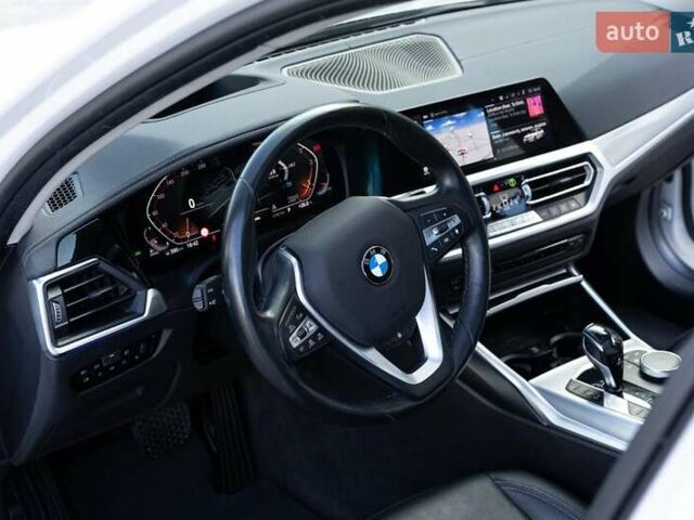 Білий БМВ 3 Серія, об'ємом двигуна 2 л та пробігом 160 тис. км за 33200 $, фото 23 на Automoto.ua