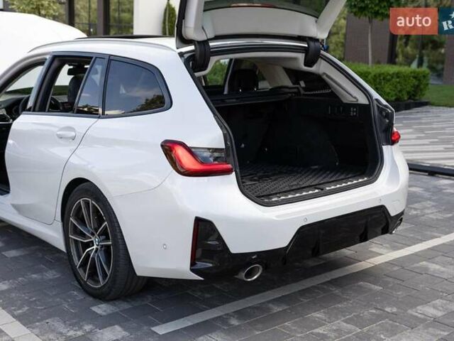 Білий БМВ 3 Серія, об'ємом двигуна 2 л та пробігом 160 тис. км за 33200 $, фото 38 на Automoto.ua