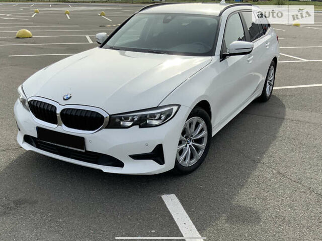 Білий БМВ 3 Серія, об'ємом двигуна 2 л та пробігом 140 тис. км за 25750 $, фото 1 на Automoto.ua