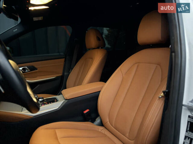 Белый БМВ 3 Серия, объемом двигателя 2 л и пробегом 214 тыс. км за 26500 $, фото 18 на Automoto.ua