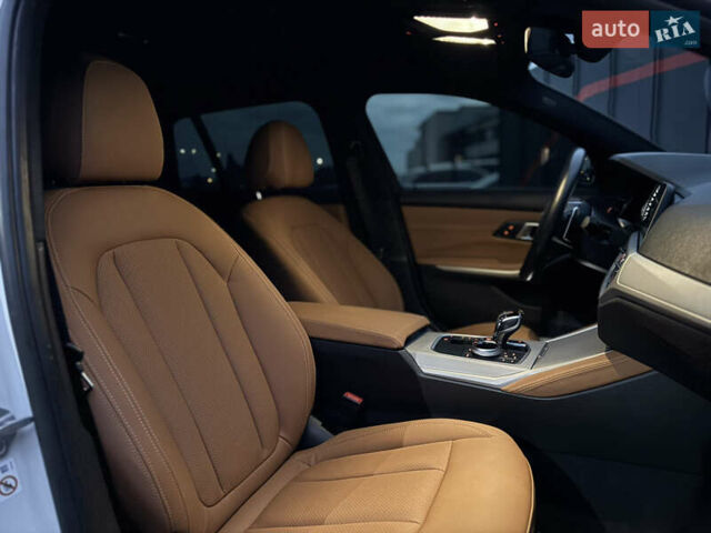 Белый БМВ 3 Серия, объемом двигателя 2 л и пробегом 214 тыс. км за 26500 $, фото 34 на Automoto.ua