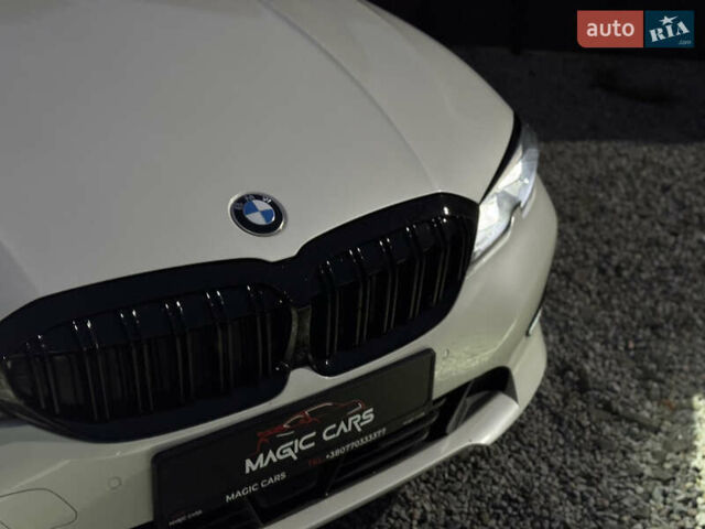 Белый БМВ 3 Серия, объемом двигателя 2 л и пробегом 214 тыс. км за 26500 $, фото 4 на Automoto.ua