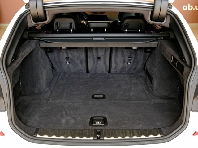 БМВ 3 Серія 2021 у Одесі на Automoto.ua Білий БМВ 3 Серія, об'ємом двигуна 2 л та пробігом 177 тис. км за 33900 $, фото 8 на Automoto.ua