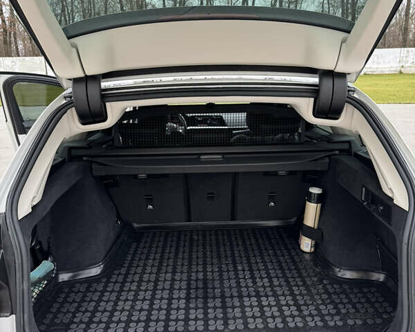 Белый БМВ 3 Серия, объемом двигателя 2 л и пробегом 205 тыс. км за 31500 $, фото 14 на Automoto.ua