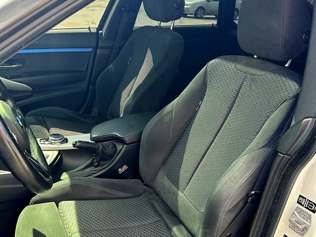 Білий БМВ 3 Серія, об'ємом двигуна 2 л та пробігом 200 тис. км за 22000 $, фото 3 на Automoto.ua