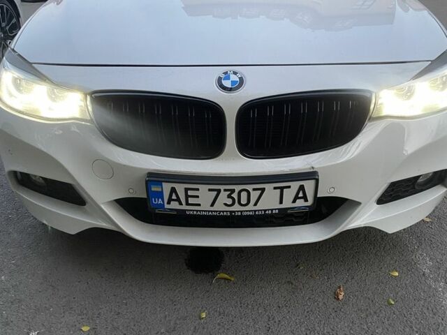 БМВ 3 Серия 2015 в Днепре (Днепропетровске) на Automoto.ua Белый БМВ 3 Серия, объемом двигателя 2 л и пробегом 138 тыс. км за 17799 $, фото 6 на Automoto.ua