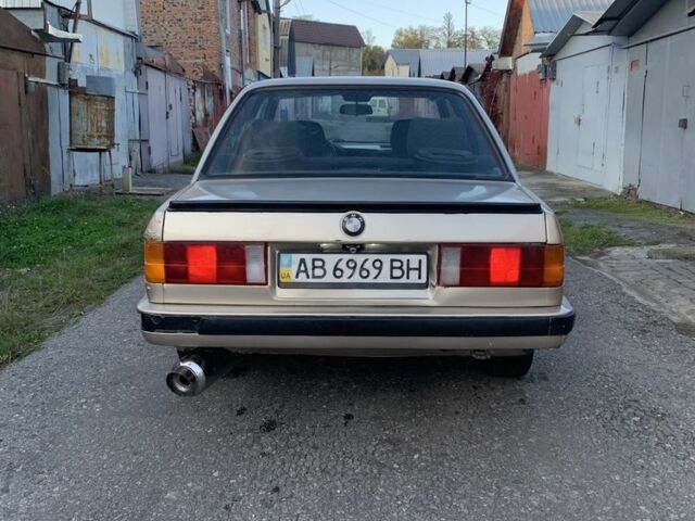 Бежевый БМВ 3 Серия, объемом двигателя 1.8 л и пробегом 457 тыс. км за 1550 $, фото 6 на Automoto.ua