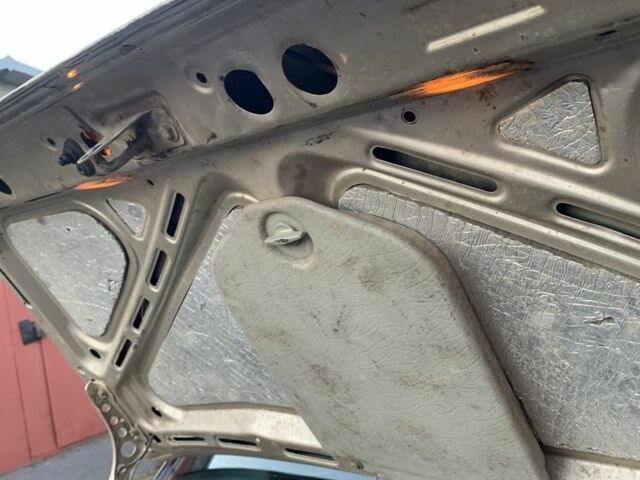 Бежевый БМВ 3 Серия, объемом двигателя 1.8 л и пробегом 457 тыс. км за 1550 $, фото 19 на Automoto.ua