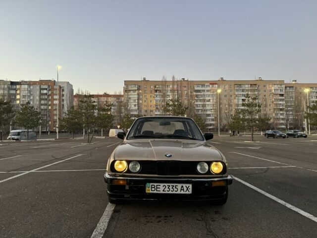 Бежевый БМВ 3 Серия, объемом двигателя 1.8 л и пробегом 500 тыс. км за 2100 $, фото 1 на Automoto.ua