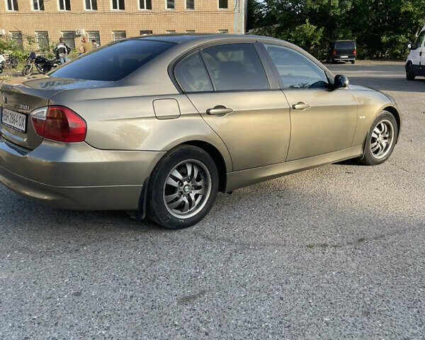 Бежевый БМВ 3 Серия, объемом двигателя 2 л и пробегом 163 тыс. км за 6800 $, фото 9 на Automoto.ua