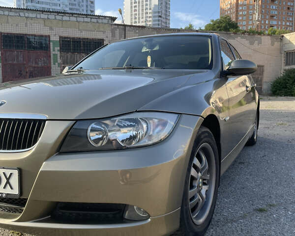 Бежевый БМВ 3 Серия, объемом двигателя 2 л и пробегом 163 тыс. км за 6800 $, фото 11 на Automoto.ua