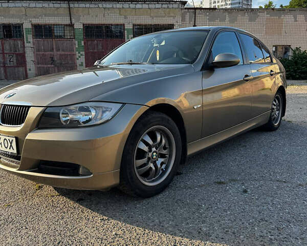Бежевый БМВ 3 Серия, объемом двигателя 2 л и пробегом 163 тыс. км за 6800 $, фото 1 на Automoto.ua