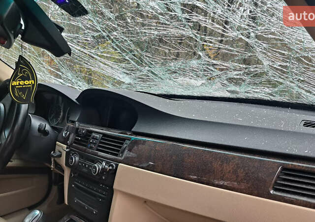 Бежевый БМВ 3 Серия, объемом двигателя 2.5 л и пробегом 255 тыс. км за 4500 $, фото 13 на Automoto.ua